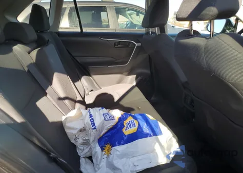 2022 Toyota Rav4 Le z USA, uszkodzony, nr VIN 2T3F1RFVXNW294847